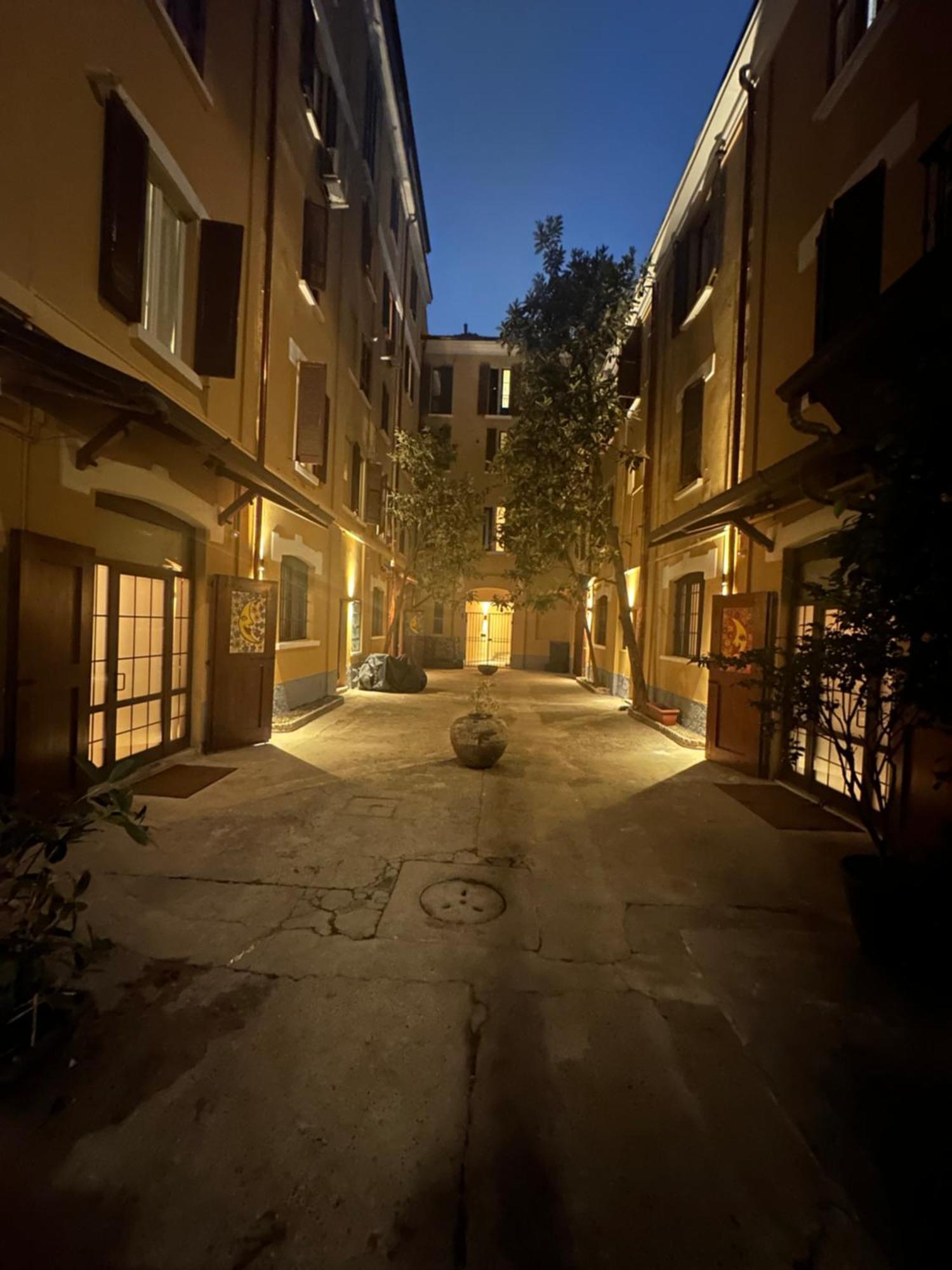 First Moon-Emme Loft Leilighet Milano Eksteriør bilde